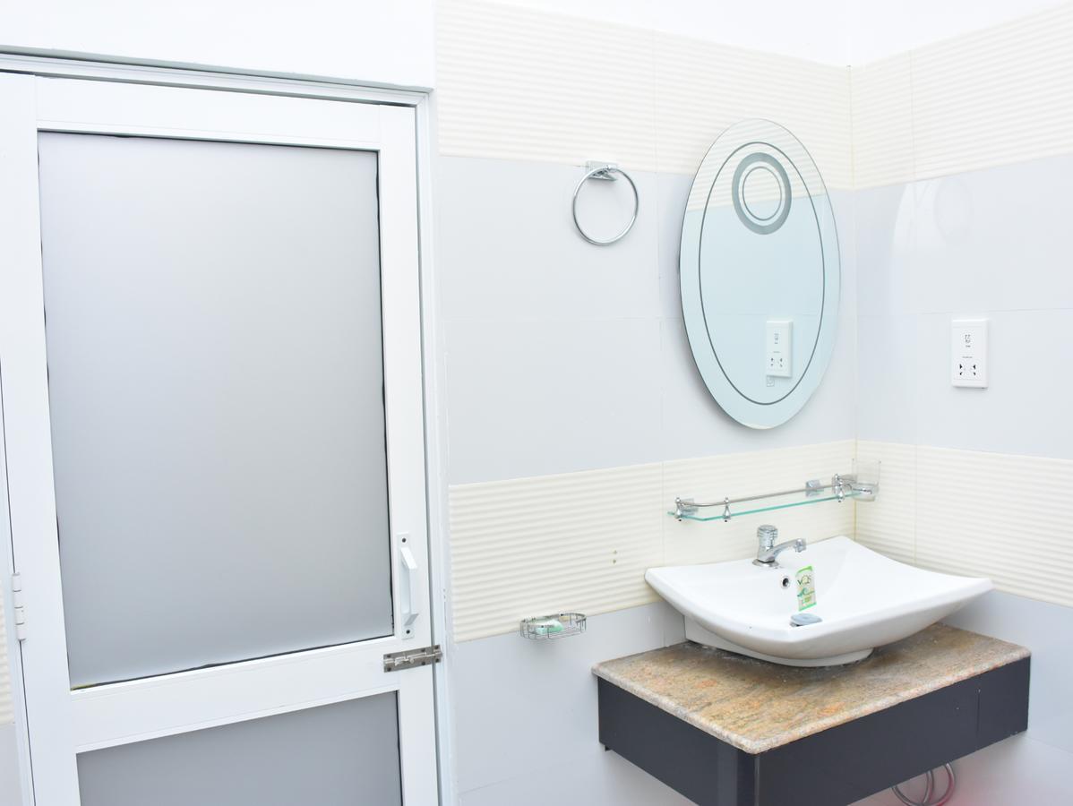 באדולה Capitalcity Hotel מראה חיצוני תמונה